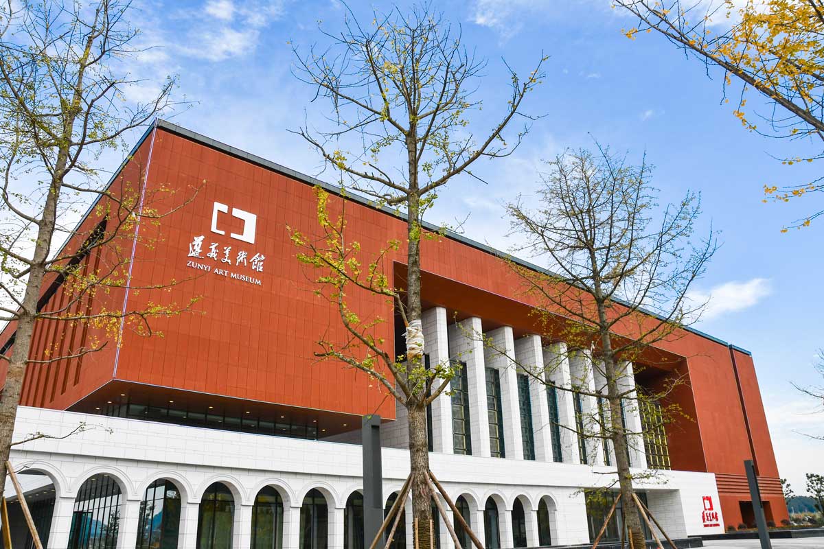 美术馆陶土幕墙正立面.jpg